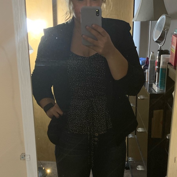 Lily White Blouse size L - Picture 4 of 4